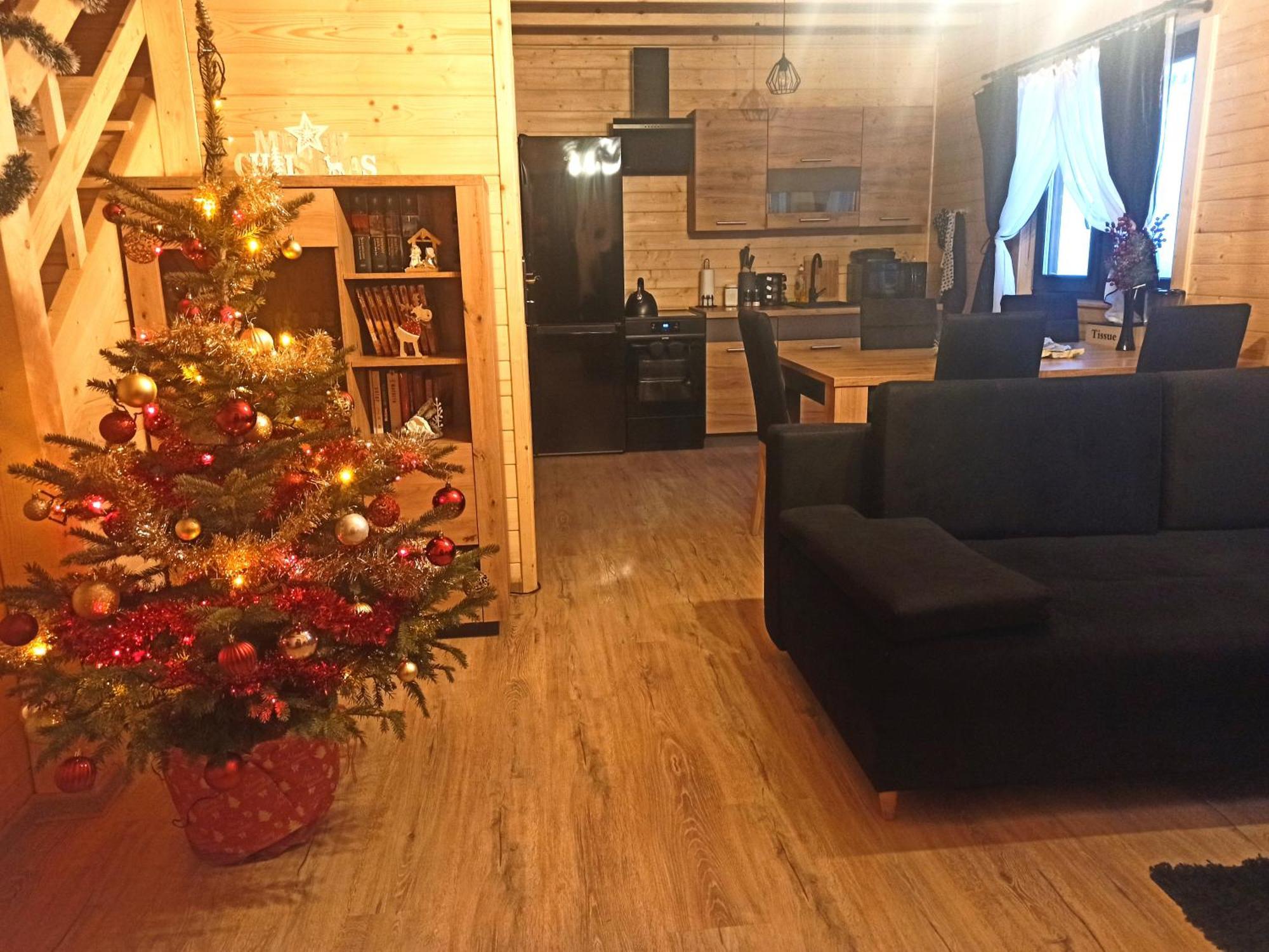 Lorien - Wynajem Domkow Letniskowych Holiday home Roczyny