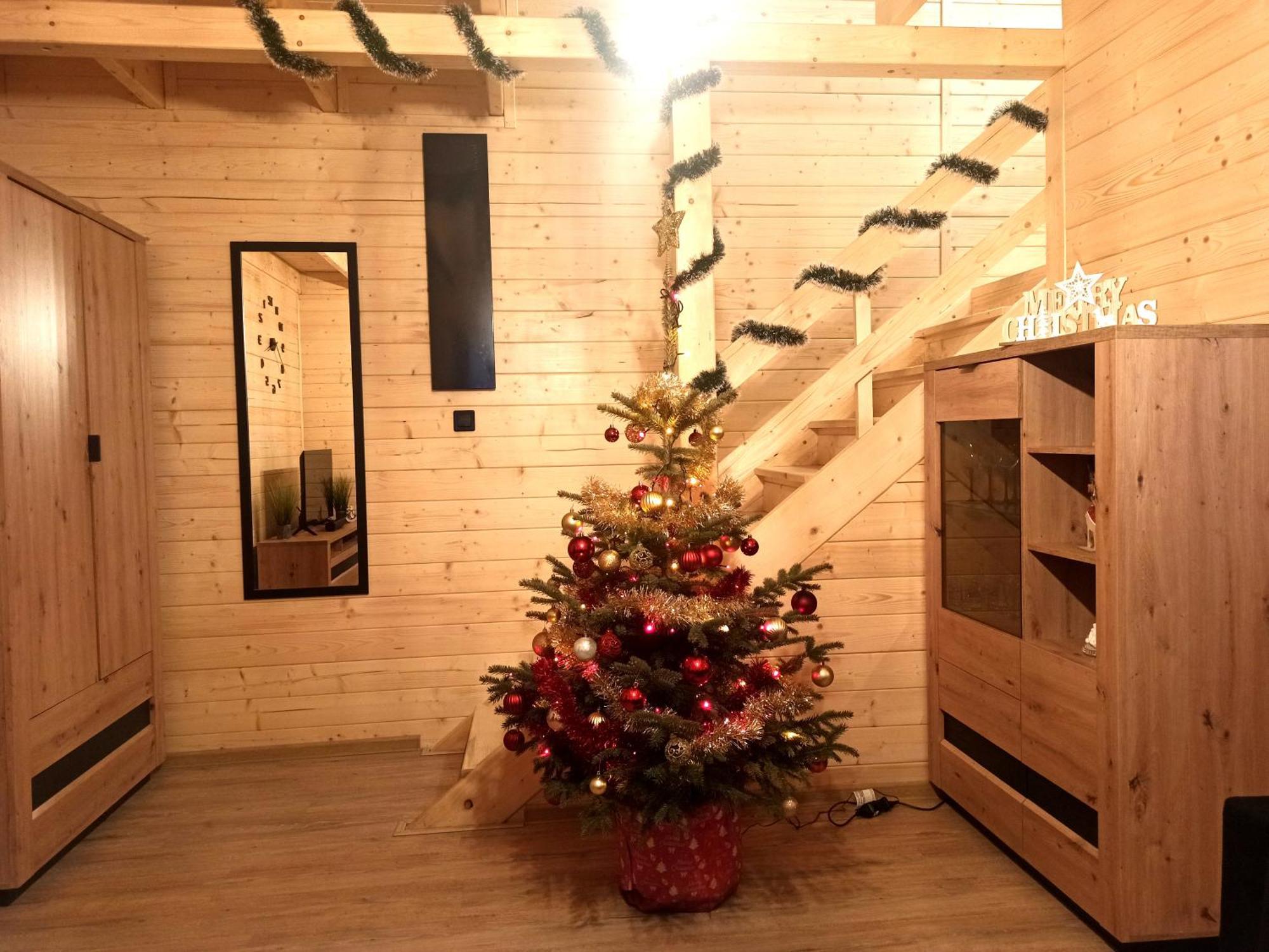 Lorien - Wynajem Domkow Letniskowych Holiday home Roczyny